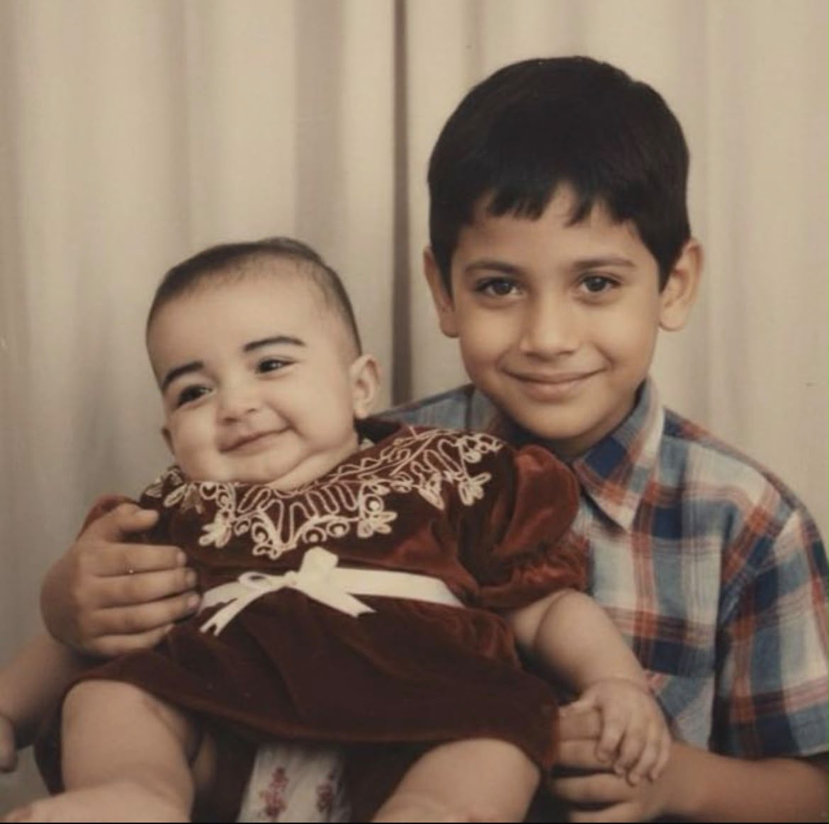 Mumthas & Ali Childhood